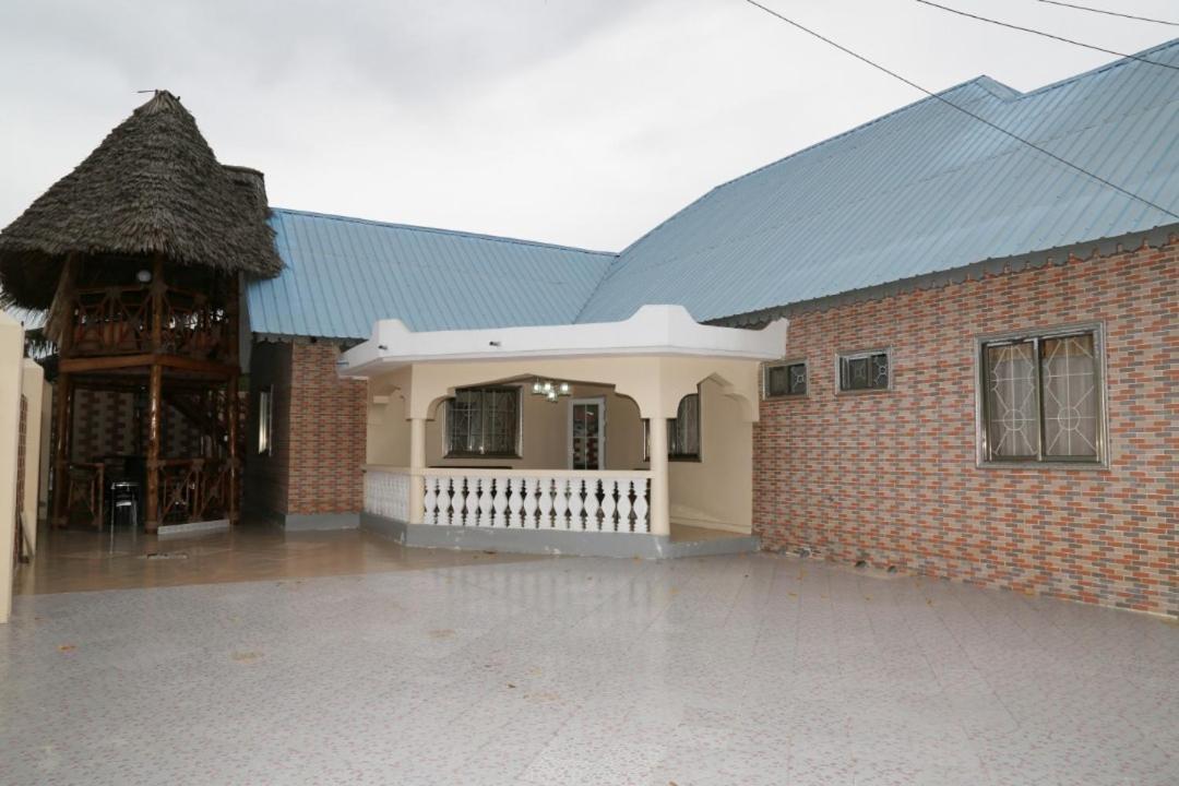 Dalma Lodge Bububu Esterno foto